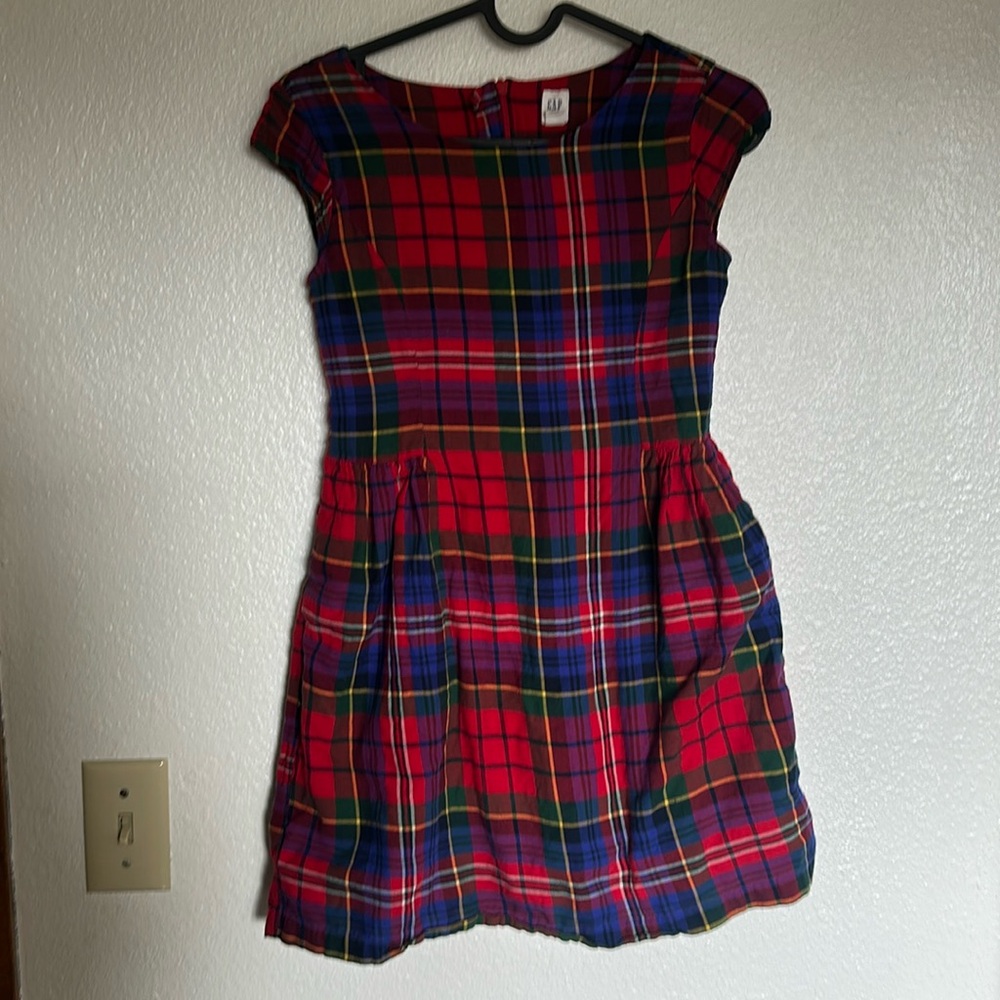 Gap Kids plaid dress. Size large. Size 10.
